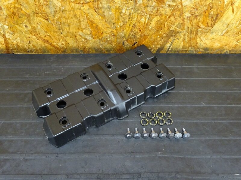 【250706】ZRX400(ZR400E-000)◇ シリンダーヘッドカバー エンジンカバー ※エンジンパーツ 【前期 ZRX-2 ZRX-Ⅱ | 中古バイクパーツ通販・買取　ジャンクヤード鳥取　JunkYard