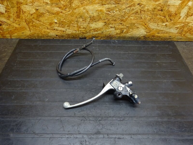 【250904】CBR250R(MC17-1006)◆ クラッチレバー クラッチレバーホルダー | 中古バイクパーツ通販・買取　ジャンクヤード鳥取　JunkYard