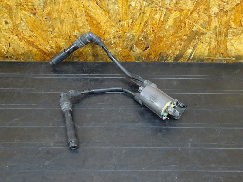 【251032】W650(EJ650A-031)◇ イグニッションコイル プラグコード プラグキャップ ステー 【検索:W400 EJ400A | 中古バイクパーツ通販・買取　ジャンクヤード鳥取　JunkYard