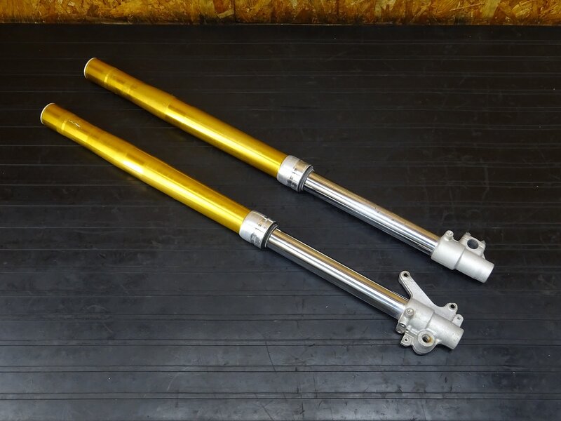 【251107】KLX250(LX250E-A05)◆ フロントフォーク 倒立フォーク インナーチューブ ボトムケース 錆/腐食有 【04’ Dトラッカー | 中古バイクパーツ通販・買取　ジャンクヤード鳥取　JunkYard