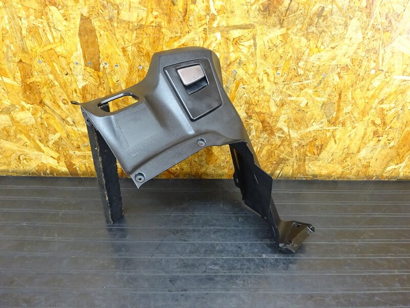 【251117】ジェンマ250(CJ47A-101)◇ グローブボックス右 インナーカウル フロントカウル カバー 加工箇所有 | 中古バイクパーツ通販・買取　ジャンクヤード鳥取　JunkYard