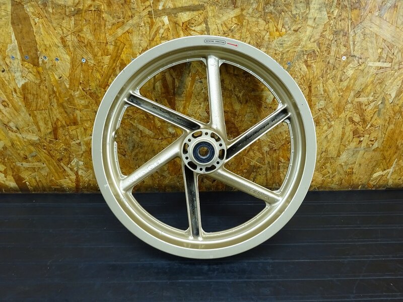 【251122】NSR250R(MC21)◇ フロントホイール 17×3.00 40P MAGTEK マグテック マグネシウム フレ無!! 腐食/傷有 【検索:MC18 MC28 SE SP | 中古バイクパーツ通販・買取　ジャンクヤード鳥取　JunkYard