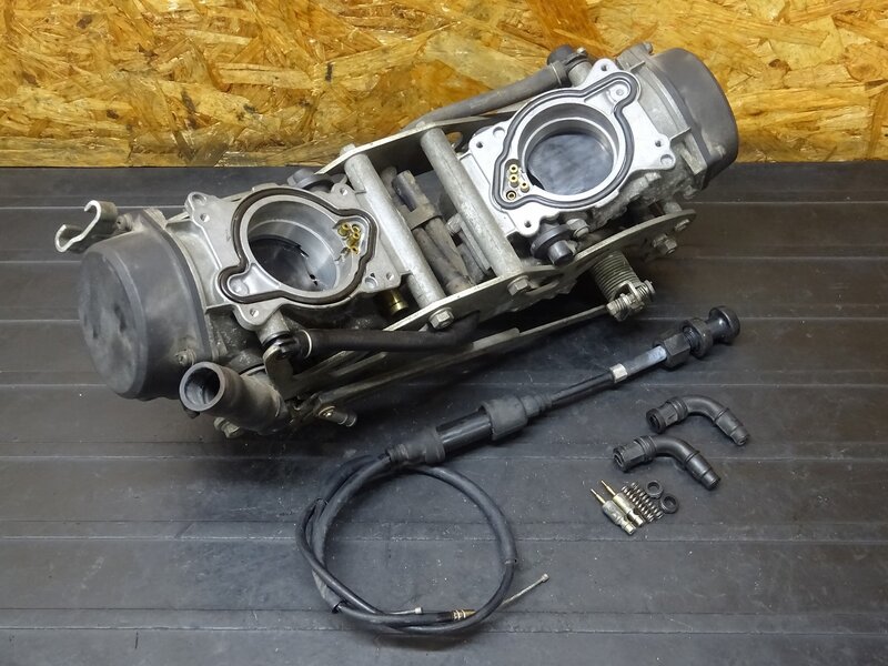 【251121】VTR1000F(SC36-1100)■ キャブレター キャブ チョークワイヤー 【ファイアーストーム | 中古バイクパーツ通販・買取　ジャンクヤード鳥取　JunkYard