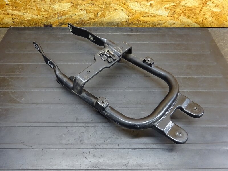 【260103】SDR200(2TV-000)◆ シートレール シートフレーム サブフレーム 色塗り有 | 中古バイクパーツ通販・買取　ジャンクヤード鳥取　JunkYard