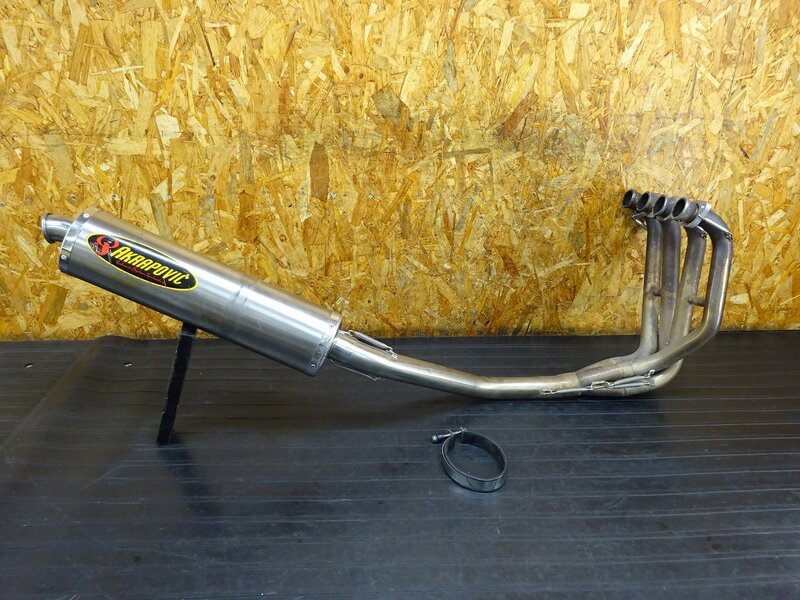 【260305】ZRX1100(ZRT10C-016)◇ 社外マフラー エキパイ サイレンサー AKRAPOVIC アクラポビッチ 凹み有 【検:ZRX1200 | 中古バイクパーツ通販・買取　ジャンクヤード鳥取　JunkYard