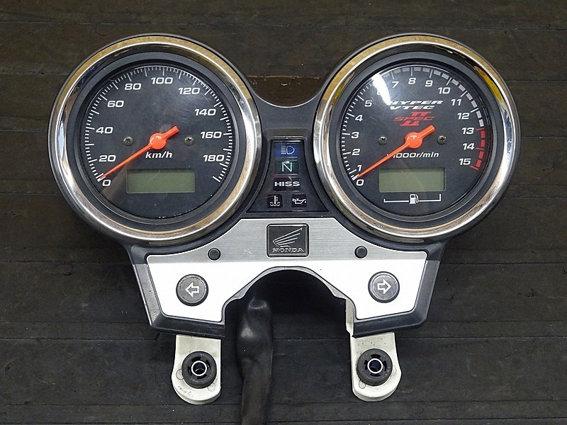 200511】CB400SF Vtec2(NC39-1035) スピードメーター タコメーター インジケーターランプ 82124㎞ 難有!?  【SPEC2 スペック2 – 中古バイクパーツ通販・買取 ジャンクヤード鳥取 JunkYard