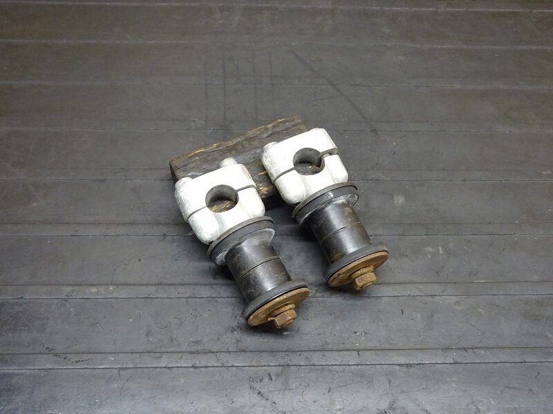 【250501】SR400(1JR-283)■ ハンドルポスト ブッシュ ※検索：SR500 1JN 2J2 2H6 | 中古バイクパーツ通販・買取　ジャンクヤード鳥取　JunkYard