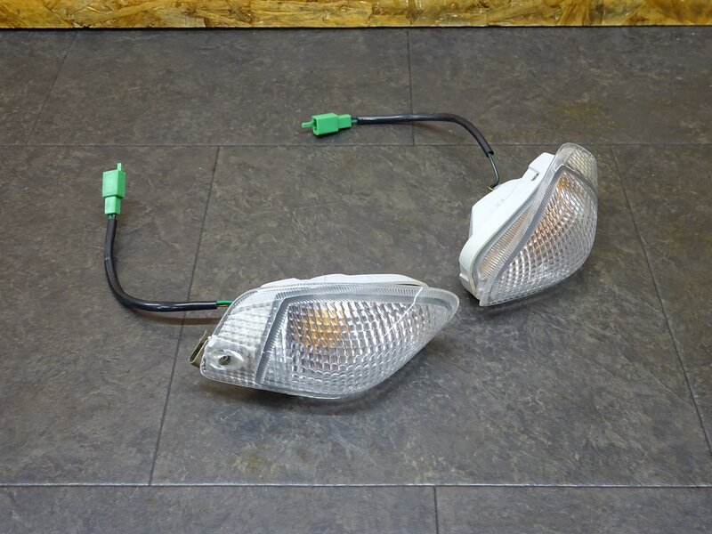 【250510】ZZR1200(ZXT20C-002)◆ フロントウインカー左右セット ウィンカー 削れ有 【ZZ-R1200 | 中古バイクパーツ通販・買取　ジャンクヤード鳥取　JunkYard