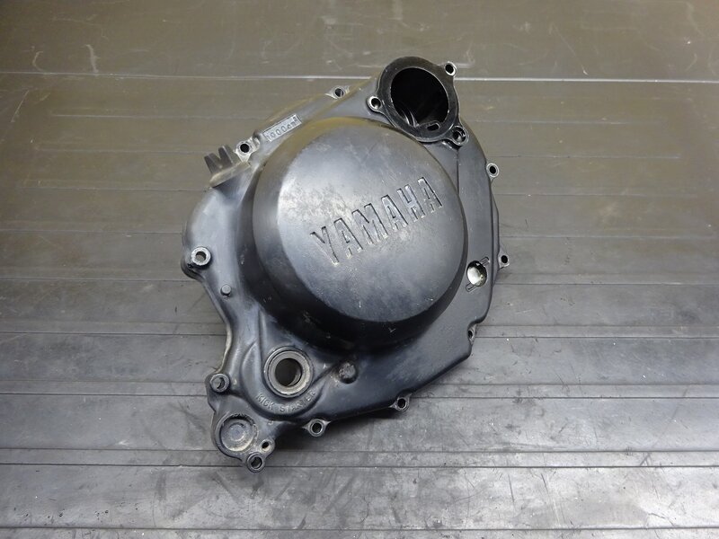 【250703】TW200(DG07J-009)◆ クラッチカバー エンジンカバー右 削れ有 ※エンジンパーツ 【2JL TW225 DG09J | 中古バイクパーツ通販・買取　ジャンクヤード鳥取　JunkYard