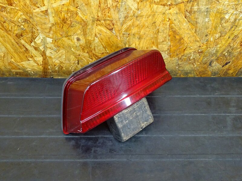 【250706】ZRX400(ZR400E-000)◇ テールランプ ブレーキランプ 【前期 ZRX-2 ZRX-Ⅱ | 中古バイクパーツ通販・買取　ジャンクヤード鳥取　JunkYard