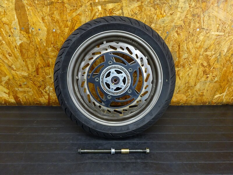 【250901】キムコ KRV180(SA35AC)◇ フロントホイール 13×3.0 KYMCO ブレーキディスク ABSローター シャフト フレ有 ジャンク!! 【TCS | 中古バイクパーツ通販・買取　ジャンクヤード鳥取　JunkYard