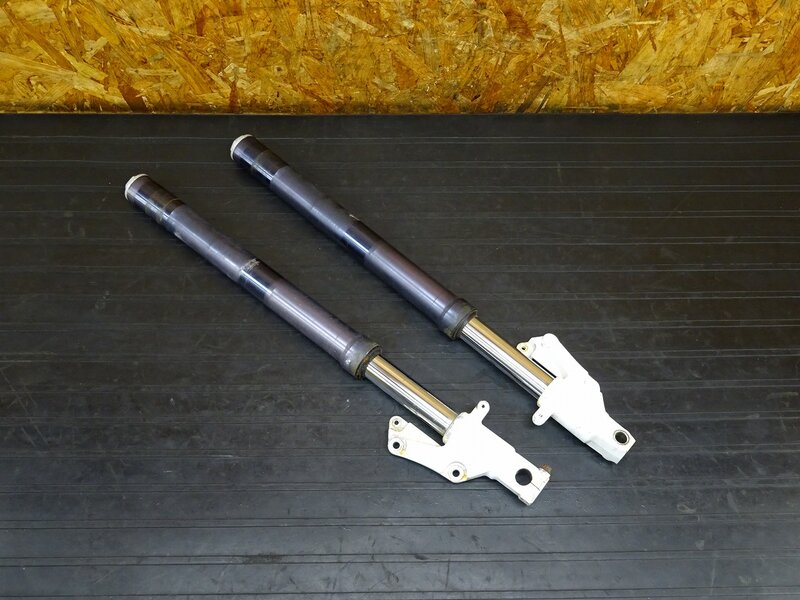 【251012】グース350(NK42A-101)◇ フロントフォーク アウターチューブ ボトムケース インナチューブ 倒立 ジャンク!! 【グース250 Goose | 中古バイクパーツ通販・買取　ジャンクヤード鳥取　JunkYard