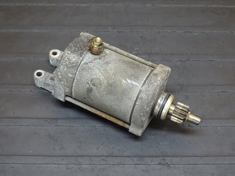 【251110】SRX400(3VN-086)◆ セルモーター セルスターター スターターモーター ※エンジンパーツ 【SRX600 | 中古バイクパーツ通販・買取　ジャンクヤード鳥取　JunkYard