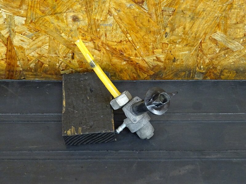 【251113】NS-1(AC12-1201)◇ 燃料コック ガソリンコック フューエルコック | 中古バイクパーツ通販・買取　ジャンクヤード鳥取　JunkYard