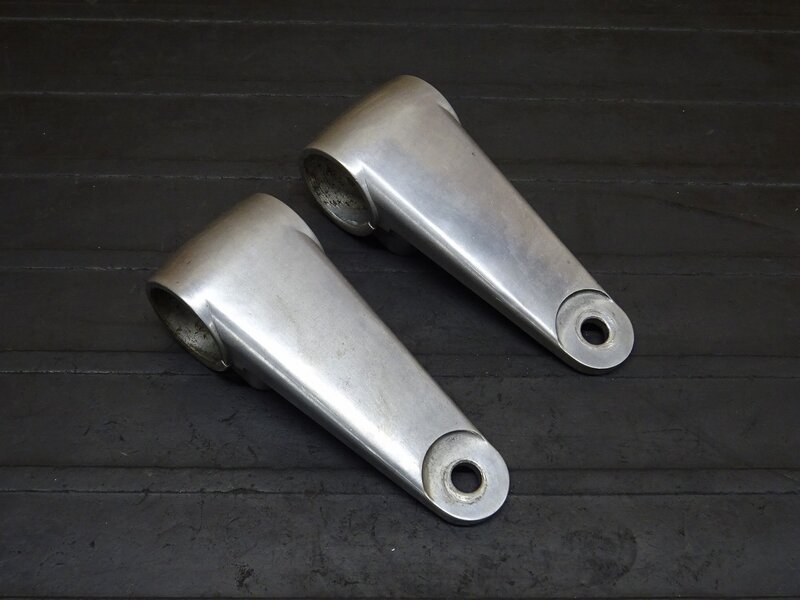 【251123】XS650SP(3G5-459)◆ 社外ヘッドライトステー Φ35mm キジマ?? KIJIMA?? 【SPL スペシャル | 中古バイクパーツ通販・買取　ジャンクヤード鳥取　JunkYard