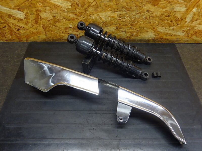 【251124】SR400◆ 社外リアサスペンション リアサス プログレッシブ 約320mm チェーンカバー 【検索：SRX400/600 VRX400 | 中古バイクパーツ通販・買取　ジャンクヤード鳥取　JunkYard