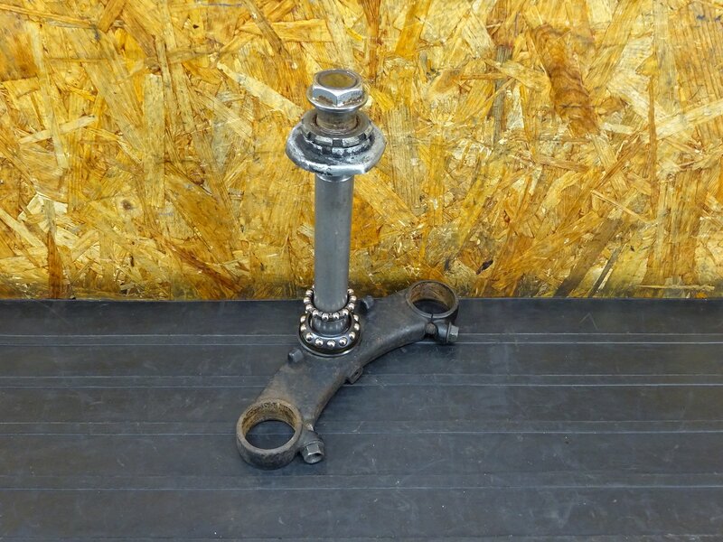 【251122】NSR250R(MC21)◇ ステム アンダーブラケット ハンドルストッパー凹み有 【検索:MC18 MC28 SE SP | 中古バイクパーツ通販・買取　ジャンクヤード鳥取　JunkYard