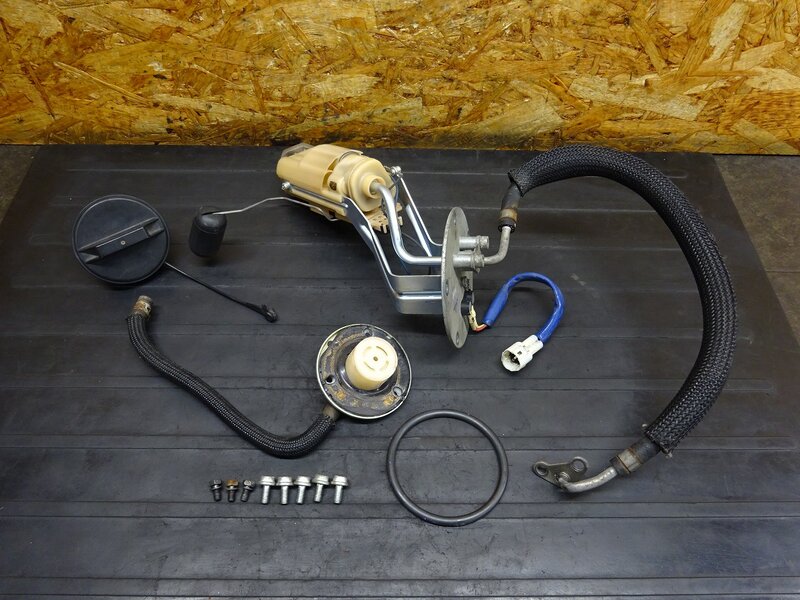 【251210】スカイウェイブ250S(CJ46A-104)◆ 燃料ポンプ ガソリンポンプ フューエルポンプ | 中古バイクパーツ通販・買取　ジャンクヤード鳥取　JunkYard