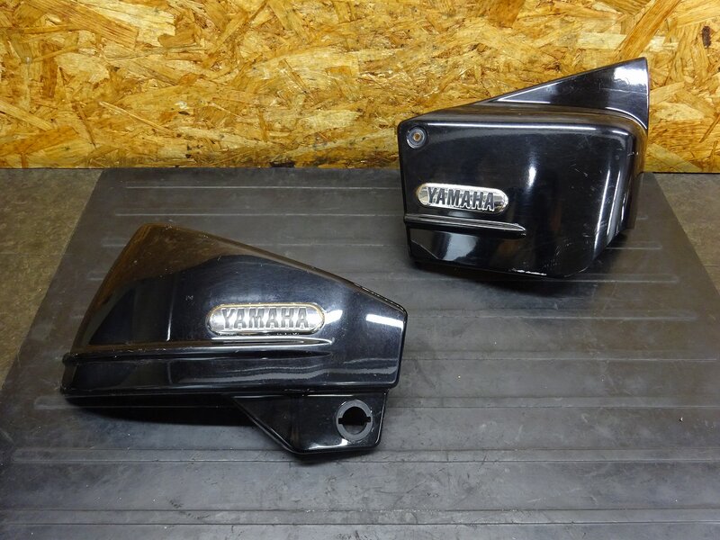 【260113】ドラッグスター400C(VH01J-028)◆ サイドカバー左右セット サイドカウル 【クラシック イモビ付 | 中古バイクパーツ通販・買取　ジャンクヤード鳥取　JunkYard