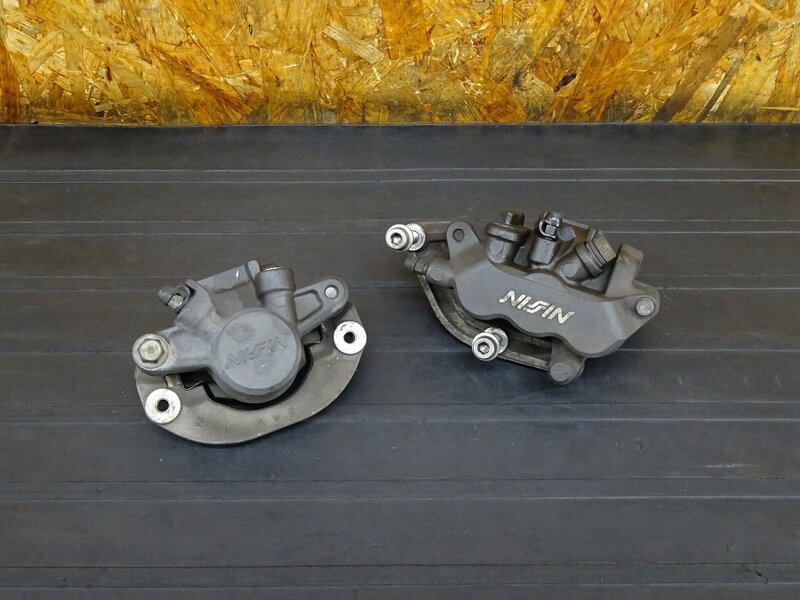 【260201】フォルツァZ(MF08-1018)◇ ブレーキキャリパー前後セット フロントブレーキキャリパー リアブレーキキャリパー | 中古バイクパーツ通販・買取　ジャンクヤード鳥取　JunkYard