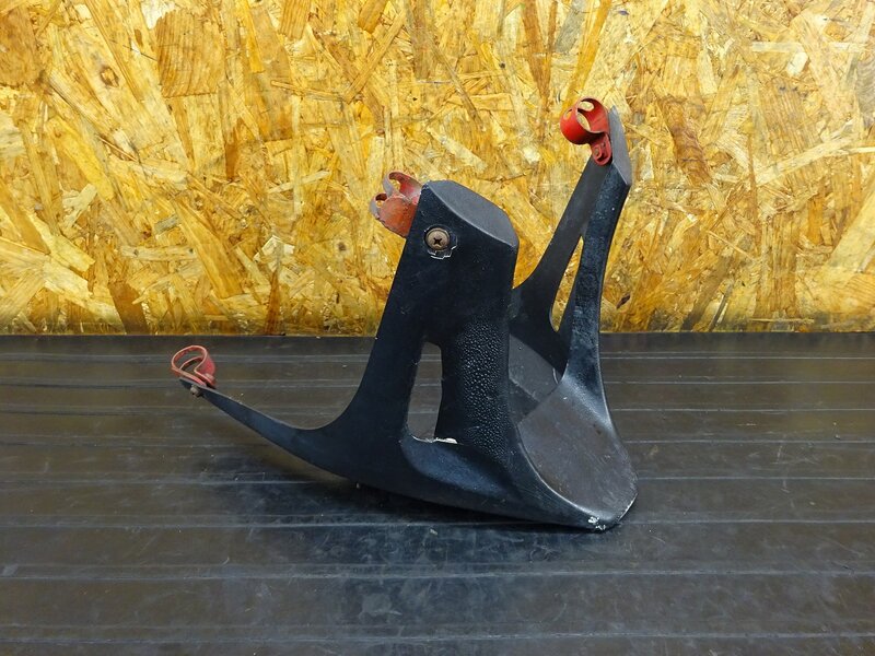 【260316】VT250F(MC08-1018)◇ アンダーカウル アンダーカバー 純正オプション?? 割れ/補修歴有 【丸フレーム | 中古バイクパーツ通販・買取　ジャンクヤード鳥取　JunkYard