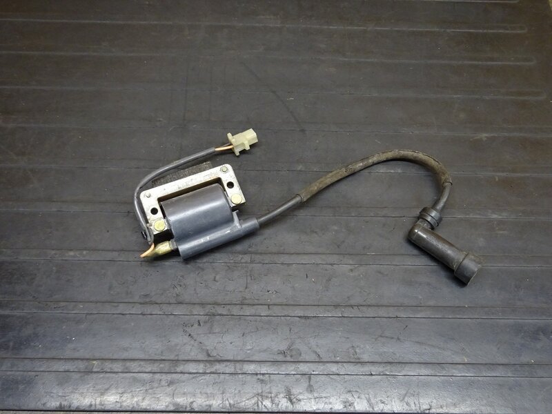 【250501】SR400(1JR-283)■ イグニッションコイル プラグコード プラグキャップ ※検索：SR500 1JN 2J2 2H6 | 中古バイクパーツ通販・買取　ジャンクヤード鳥取　JunkYard