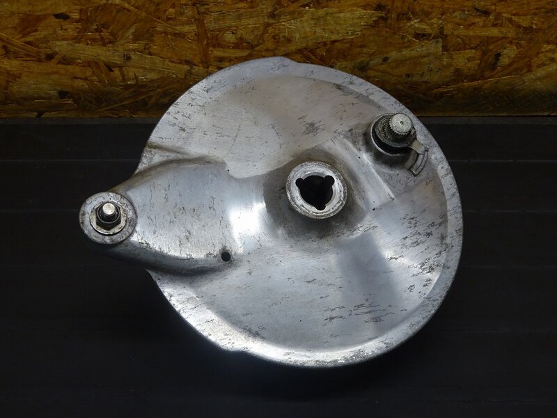 【250511】SR400 (1JR-335)■ リアブレーキドラム ドラムパネル ※検索：SR500 1JN 2J2 2H6 | 中古バイクパーツ通販・買取　ジャンクヤード鳥取　JunkYard