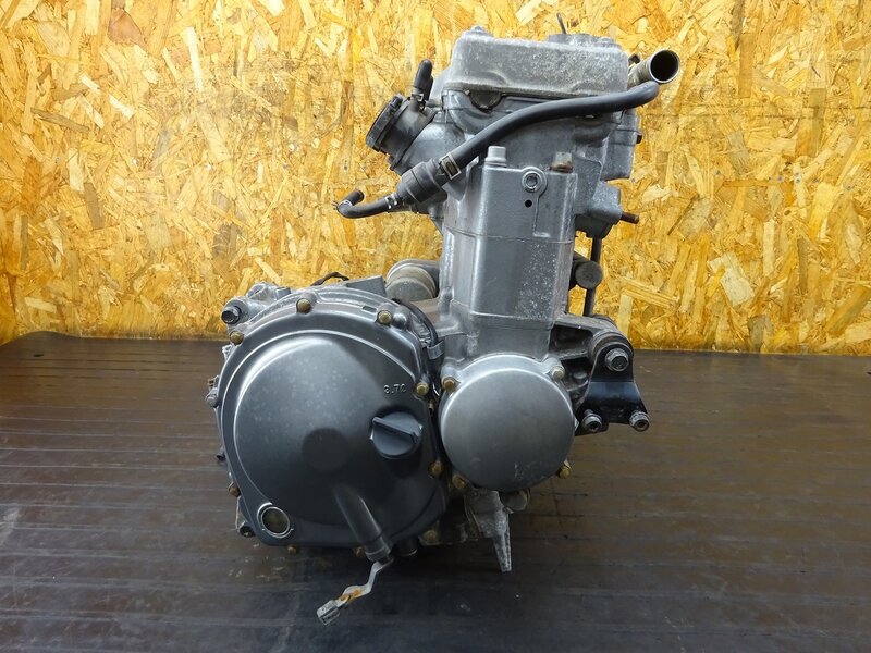 【250604】ZZR400(ZX400N-006)■ 中古エンジン 始動後取外し セルモーター ジェネレーター 傷/腐食有 【ZZ-R400 N2型 | 中古バイクパーツ通販・買取　ジャンクヤード鳥取　JunkYard