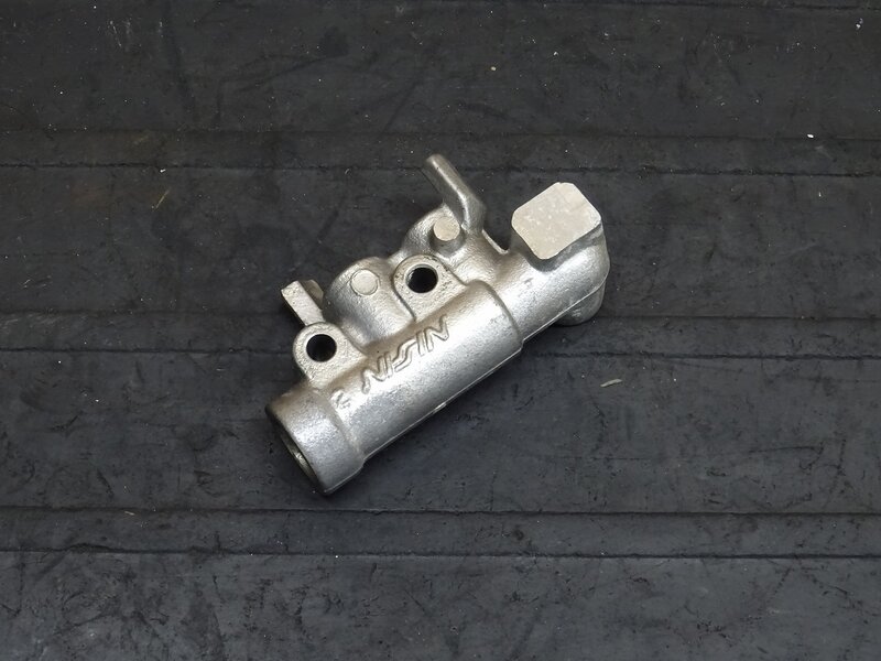 【250806】フォルツァZ(MF08-1317)◆ ディレイバルブ ジョイント ブレーキホース | 中古バイクパーツ通販・買取　ジャンクヤード鳥取　JunkYard