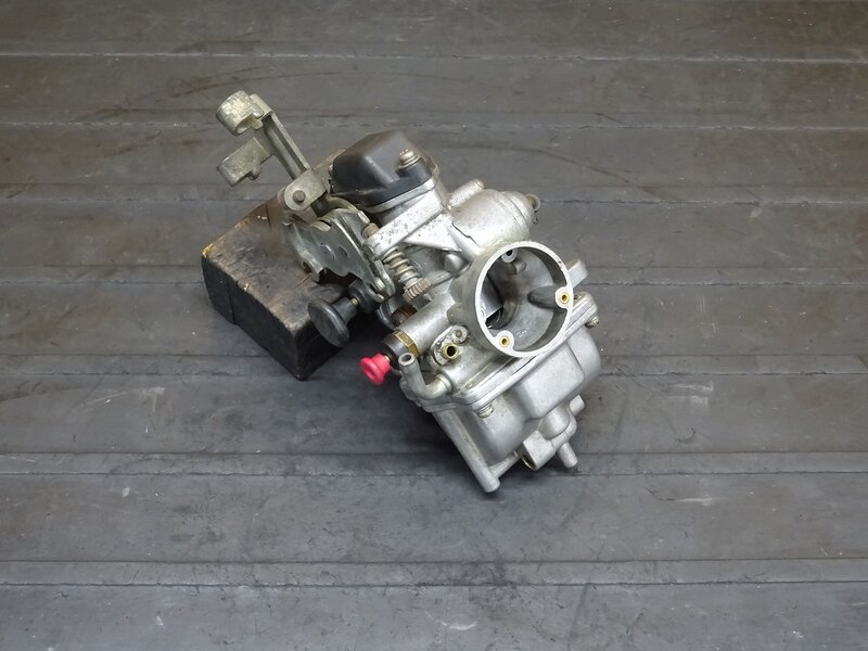 【250924】TW200(2JL-060)◆ キャブレター キャブ 破損有 ジャンク！ 【DG07J TW225 DG09J | 中古バイクパーツ通販・買取　ジャンクヤード鳥取　JunkYard