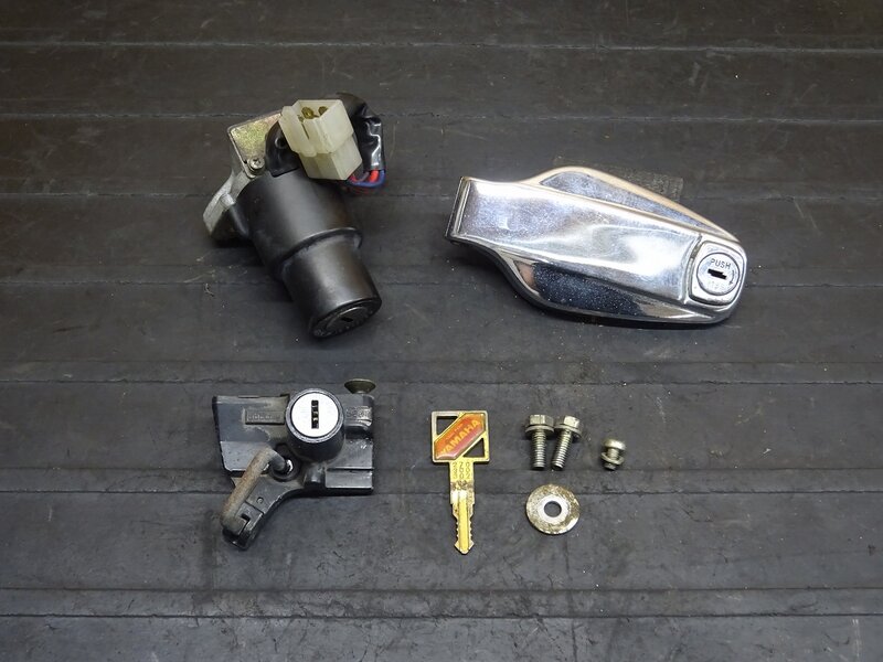 【251013】XS650SP(447-904)◆ キーセット メイン/イグニッションキー タンクキャップ シートロック 【SPL スペシャル ※検索：3G5 TX650 | 中古バイクパーツ通販・買取　ジャンクヤード鳥取　JunkYard
