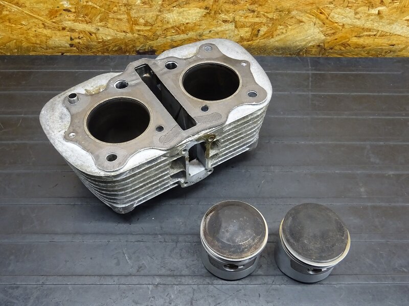【251044】CB350(CB350-1069)◆ シリンダー ピストン 325cc ※エンジンパーツ【検索:CB250 エクスポート セニア | 中古バイクパーツ通販・買取 ジャンクヤード鳥取 JunkYard