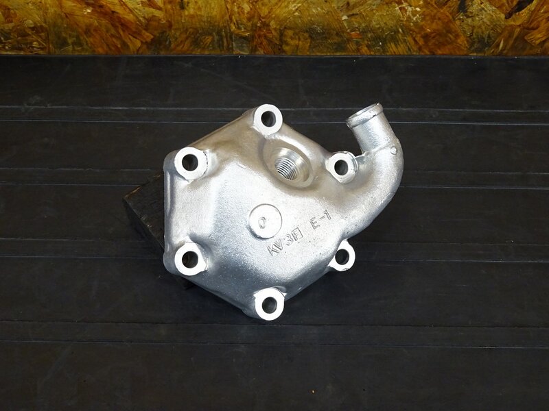 【251106】NSR250R◇ フロントシリンダーヘッド KV3F E-1 ※エンジンパーツ MC16E-1037190外し【検索:MC18 88 | 中古バイクパーツ通販・買取　ジャンクヤード鳥取　JunkYard