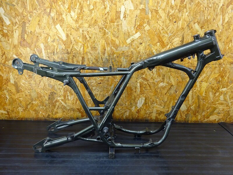 【251127】SR400(1JR-272)◆ 書付中古フレーム メインフレーム ステー加工有 色塗り有 【検:SR500 1JN 2J2 2H6 | 中古バイクパーツ通販・買取　ジャンクヤード鳥取　JunkYard