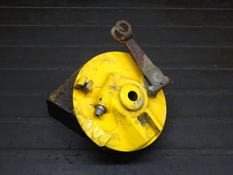 【251215】モトラ(AD05-1002)◆ フロントブレーキパネル ドラムパネル 【CT50J | 中古バイクパーツ通販・買取　ジャンクヤード鳥取　JunkYard