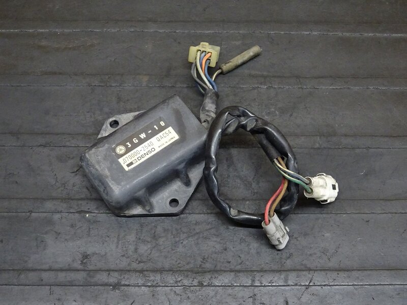 【260202】SR400(1JR-334)◆ CDI イグナイター 3GW-10 【検:SR500 1JN 2J2 2H6 | 中古バイクパーツ通販・買取　ジャンクヤード鳥取　JunkYard