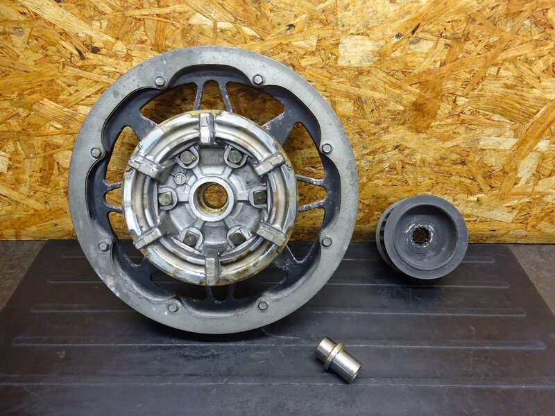 【260205】サベージ650(NP41A-104)◆ スプロケット前後セット フロント/リア プーリー リアホイールハブ 【サベージ400 | 中古バイクパーツ通販・買取　ジャンクヤード鳥取　JunkYard