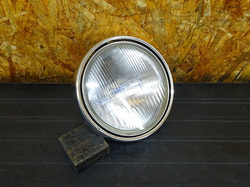 【260312】ゼファー400(ZR400C-094)◇ ヘッドライト ヘッドライトレンズ ヘッドライトリム 【C5 | 中古バイクパーツ通販・買取　ジャンクヤード鳥取　JunkYard