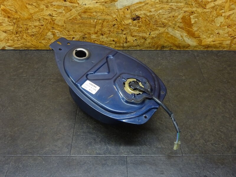 【250502】スーパーカブ90カスタム(HA02-2143)◆ 燃料タンク ガソリンタンク フューエルタンク センサー付 【12V セル付 | 中古バイクパーツ通販・買取　ジャンクヤード鳥取　JunkYard