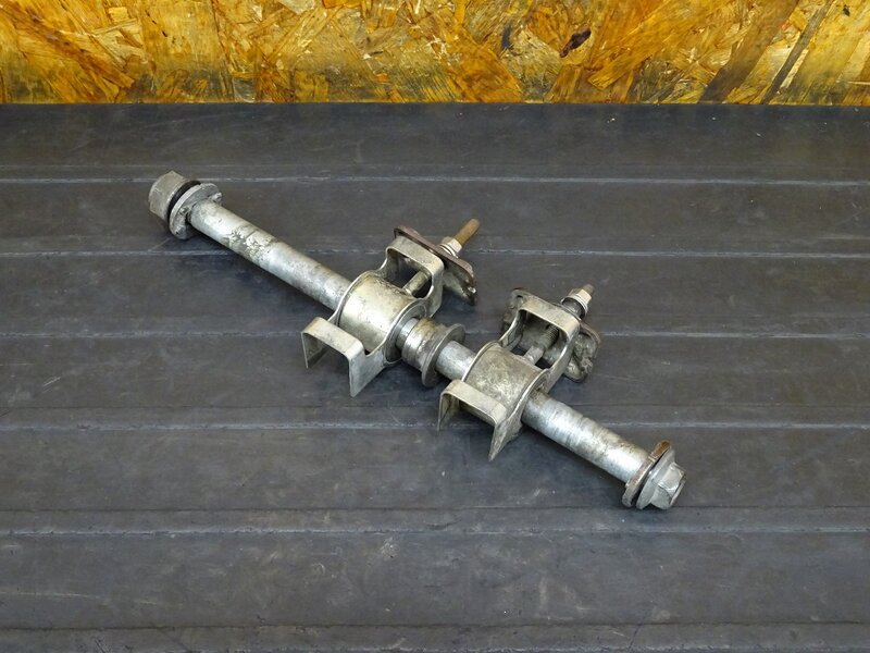 【250819】● リアアクスルシャフト チェーンアジャスター/引き 15mm【検索:CRM50 CRM80 HD11 AD10 | 中古バイクパーツ通販・買取　ジャンクヤード鳥取　JunkYard