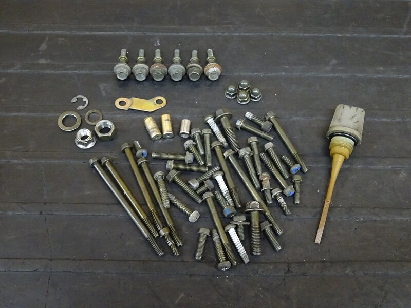 【250823】A304E型エンジンパーツ◇ エンジンボルトセット クランクケースボルト 【検索:ビーノ SA26J ジョグ | 中古バイクパーツ通販・買取　ジャンクヤード鳥取　JunkYard