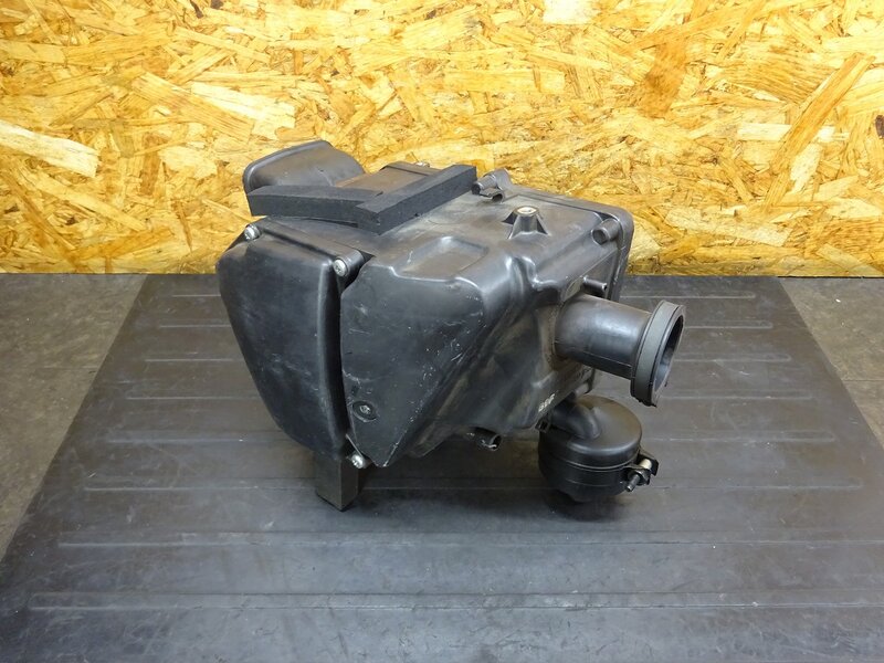 【250902】SR400(RH16J-011)◆ エアクリーナーボックス エアクリボックス エアクリ ブローバイ 【ファイナルエディション | 中古バイクパーツ通販・買取　ジャンクヤード鳥取　JunkYard