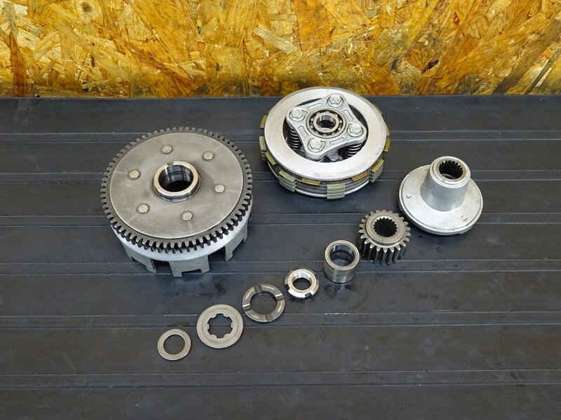 【250906】FTR223(MC34-1008)◇ クラッチ クラッチハウジング アウター/インナーハウジング ※エンジンパーツ | 中古バイクパーツ通販・買取　ジャンクヤード鳥取　JunkYard