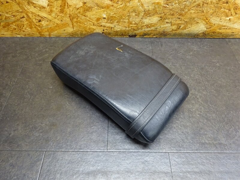 【250934】◆ ドラッグスター1100 タンデムシート タンデムベルト 破れ有 | 中古バイクパーツ通販・買取　ジャンクヤード鳥取　JunkYard