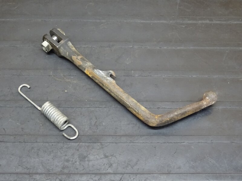 【251044】CB350(CB350-1069)◆ サイドスタンド スプリング 【検索:CB250 エクスポート セニア | 中古バイクパーツ通販・買取 ジャンクヤード鳥取 JunkYard