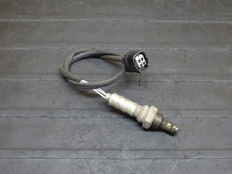 【251206】VTR250(MC33-1602)◆ O2センサー 【Fi | 中古バイクパーツ通販・買取　ジャンクヤード鳥取　JunkYard