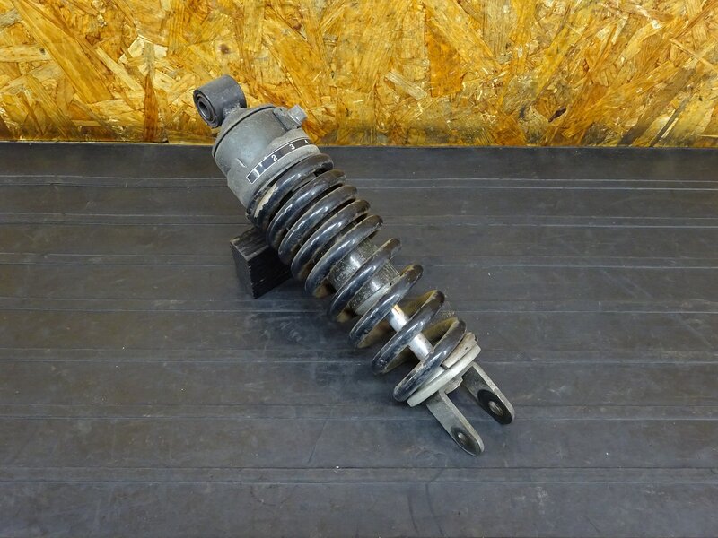 【251231】バルカン400ドリフター(VN400D-000)◇ リアサスペンション リアサス リアショック リヤサス | 中古バイクパーツ通販・買取　ジャンクヤード鳥取　JunkYard