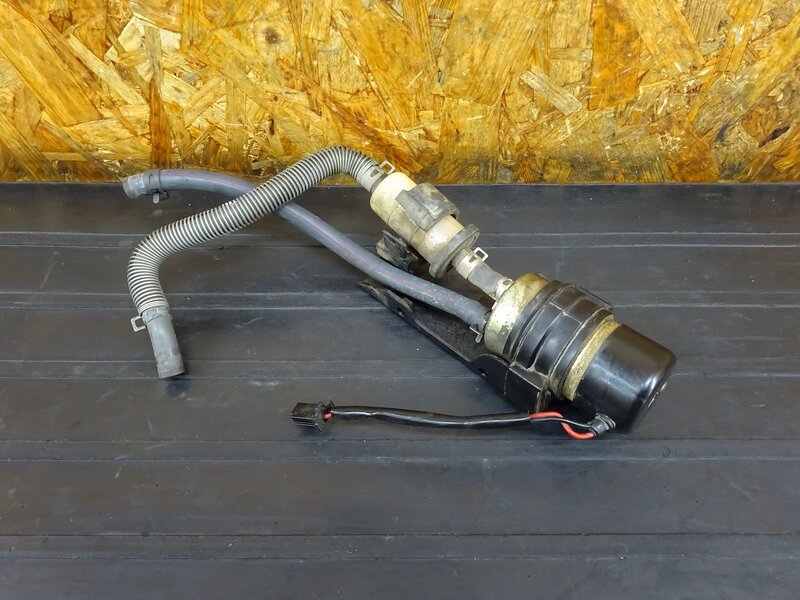 【260301】ZZR400(ZX400N-008)◇ 燃料ポンプ ガソリンポンプ フューエルポンプ 【ZZ-R400 | 中古バイクパーツ通販・買取　ジャンクヤード鳥取　JunkYard