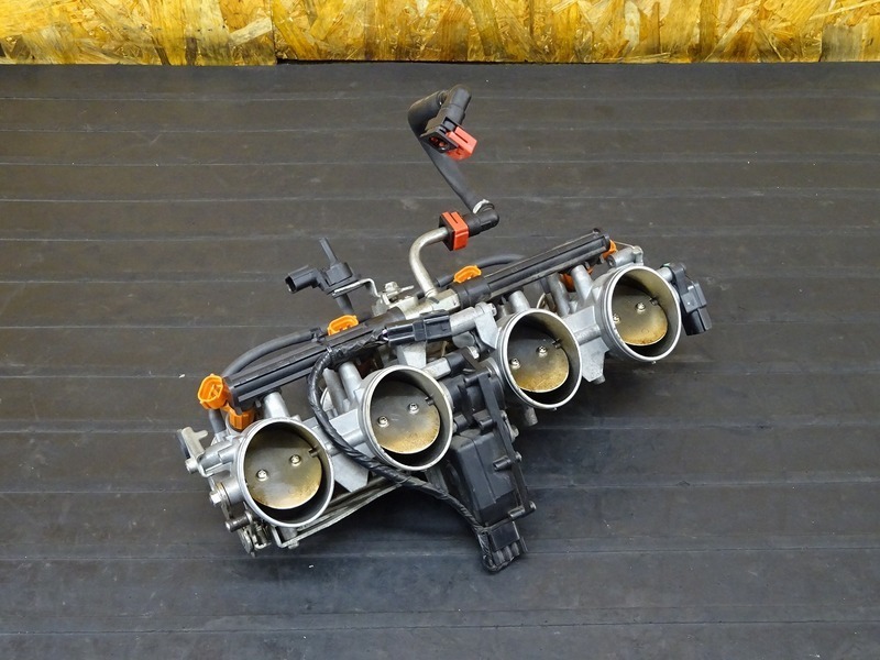 【201101】ZRX1200D(ZRT20D-001)■ 純正スロットルボディ インジェクター インジェクション 【DAEG ダエグ | 中古バイクパーツ通販・買取　ジャンクヤード鳥取　JunkYard
