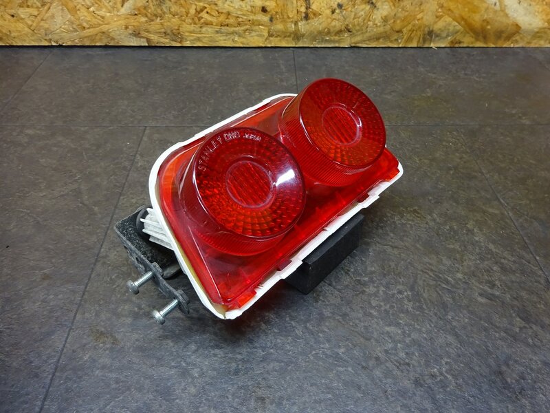 【250505】CBR250RR(MC22-1009)◆ テールランプ ブレーキランプ LEDバルブ 【規制前 | 中古バイクパーツ通販・買取　ジャンクヤード鳥取　JunkYard